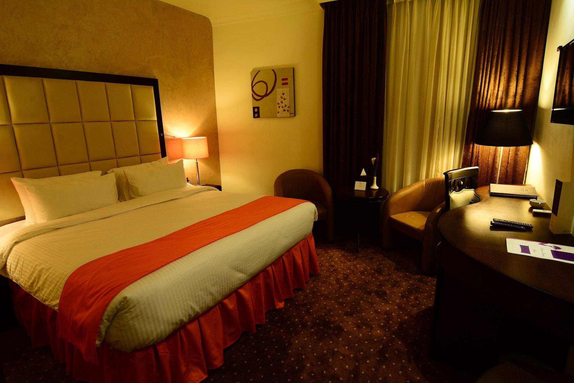 Meneur Hotel Amman Exterior photo