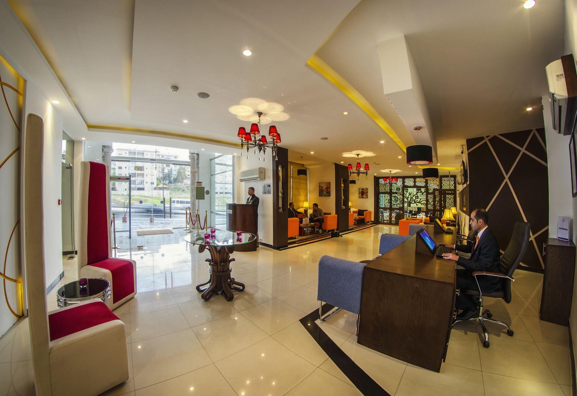 Meneur Hotel Amman Exterior photo