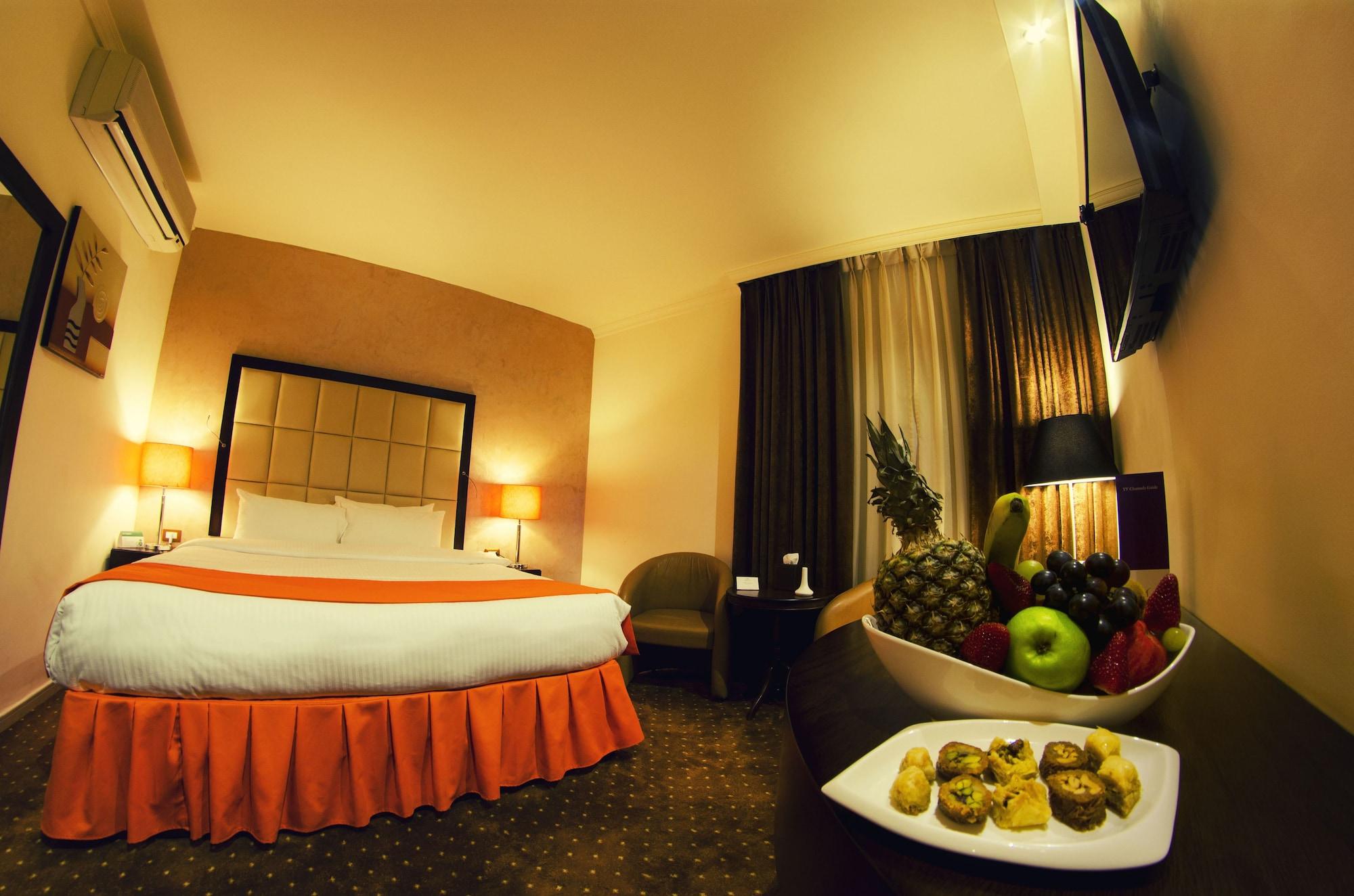 Meneur Hotel Amman Exterior photo